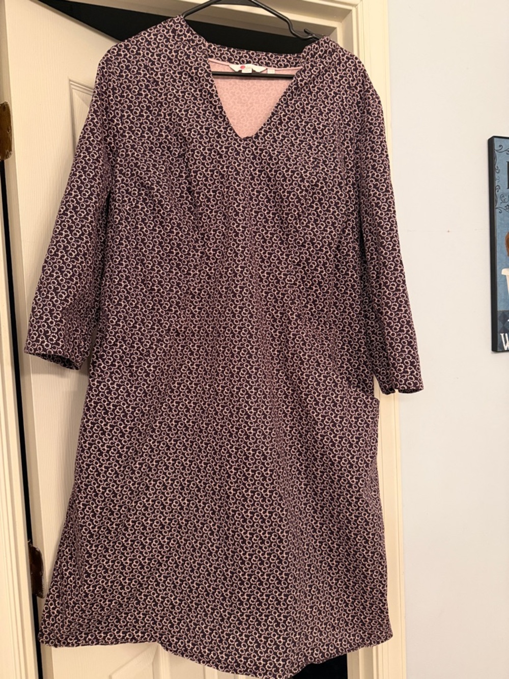 V-Neck Patterned Women’s Dress in Mauve Pink